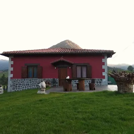 Holiday home Olatz Eskola Etxea *