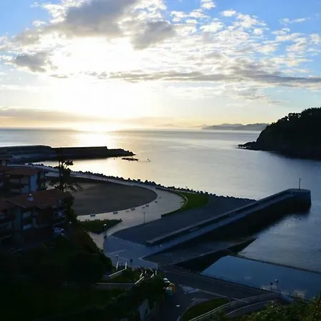 Olatz Eskola Etxea Casa vacanze *